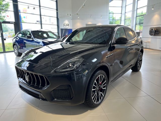 Ein Maserati Grecale der zum Leasing angeboten wird.