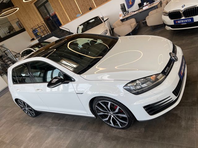 MYAUTOCENTER – Gebraucht- und Jahreswagen mit Werkstattservice in Pfaffenhofen Volkswagen Golf VII Lim. GTD BMT *Kamera*Klima*PDC*