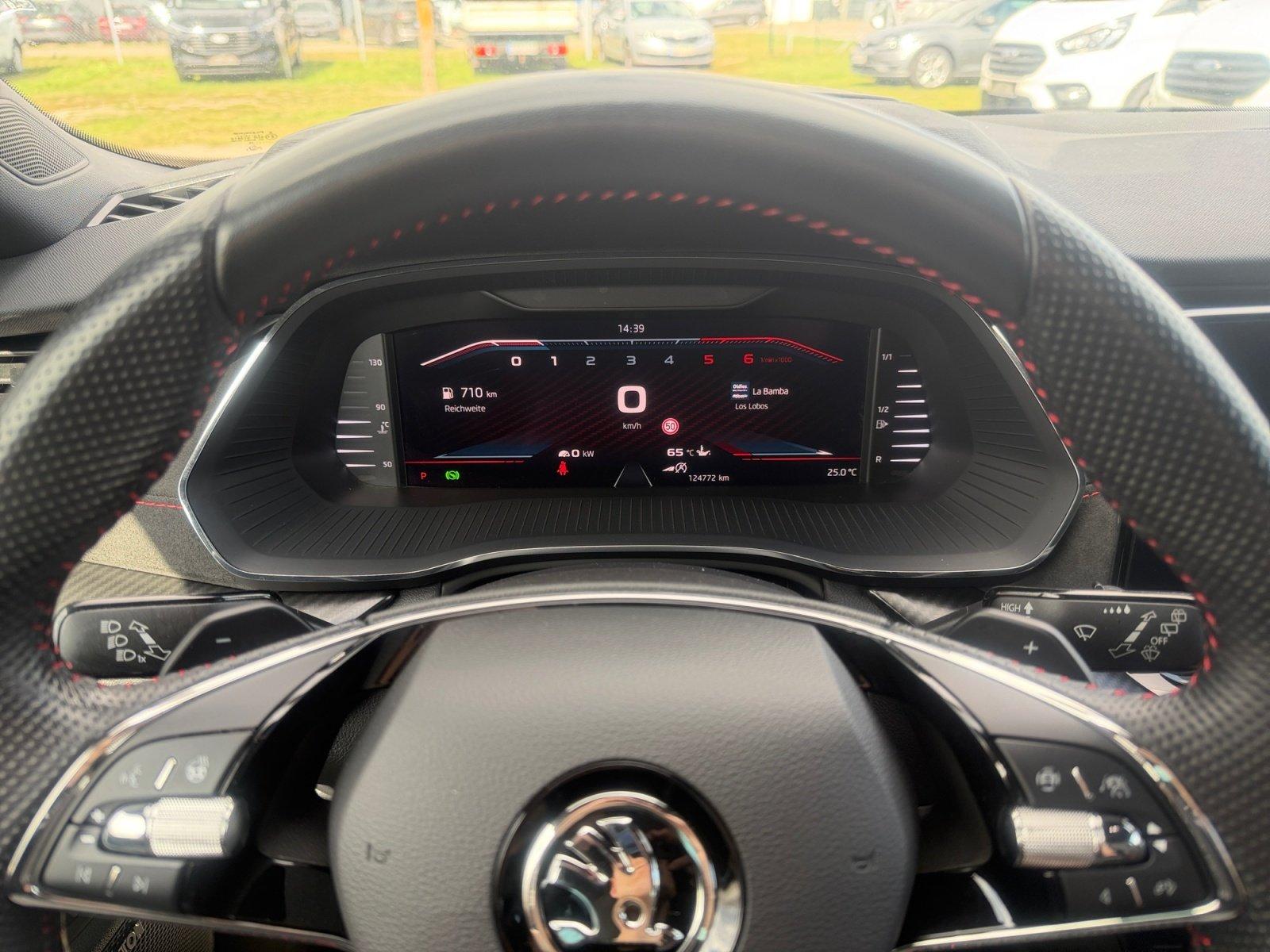 Skoda Octavia Combi RS Plus 2,0l ACC+4xSHZ+LED+KAM