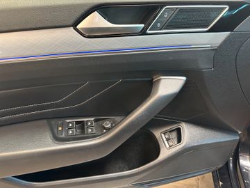 Volkswagen Passat GTE *Keyless*SitzHZ(VH)*3-Zonen*Massage*