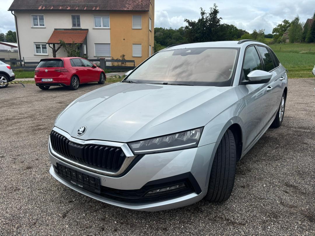 Skoda Octavia Combi Ambition 2.0 TDI+DAB+KLIMA