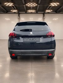 Peugeot 2008 - 7
