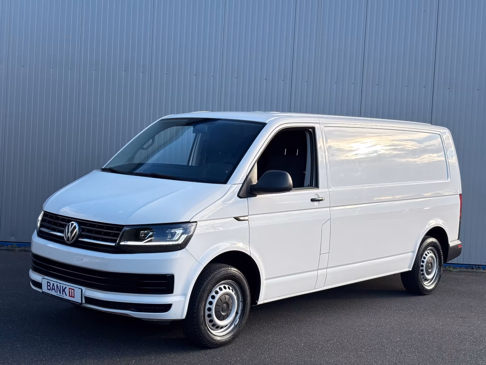 Volkswagen T6 2.0TDI Transporter