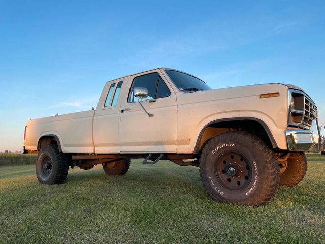 Ford F250, 7,5l V8 Bj 1986, TÜV bis 05.2026