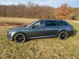 Skoda Superb 2.0 TDI SCR 140kW DSG SPORTLINE COMBI... - Skoda Superb: 140