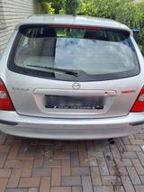 Mazda 323 F  Baujahr 2001  Automatik  G... - Mazda 323 mit Benzin-Antrieb: Automatik
