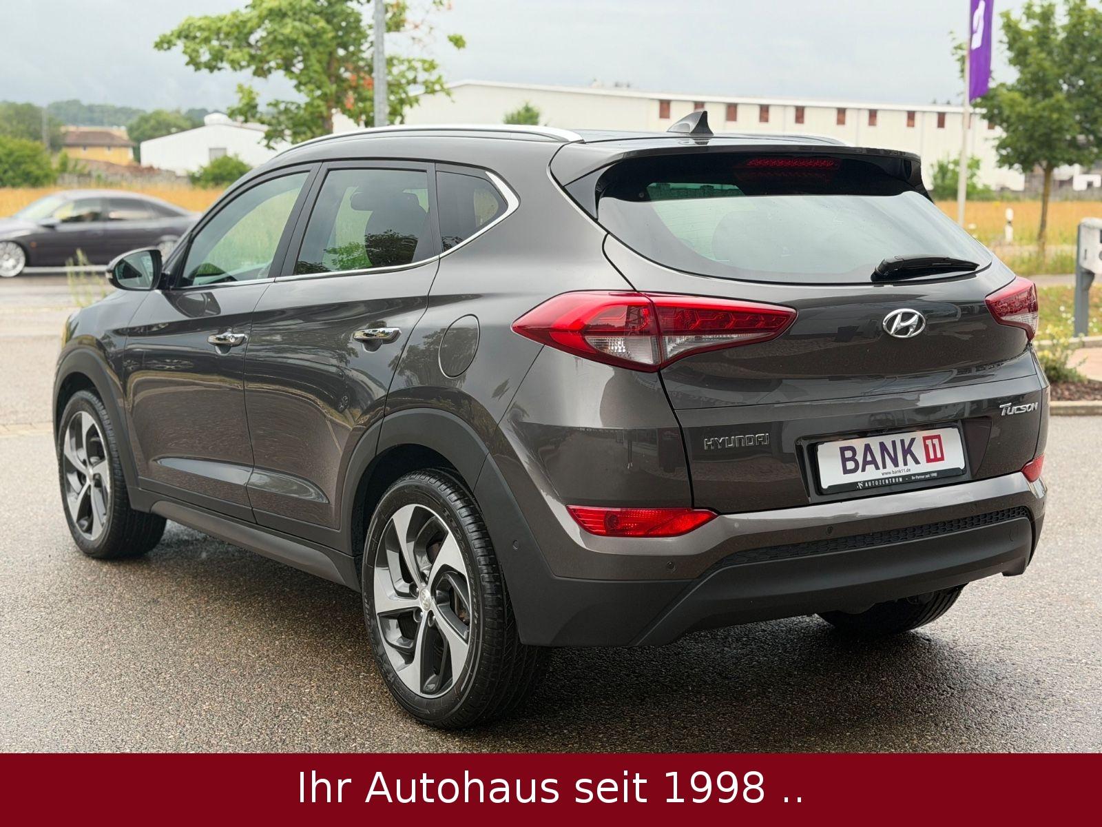 Hyundai Tucson 1.7 CRDi Premium Aut. *LED/AHK/CAM/LEDER*