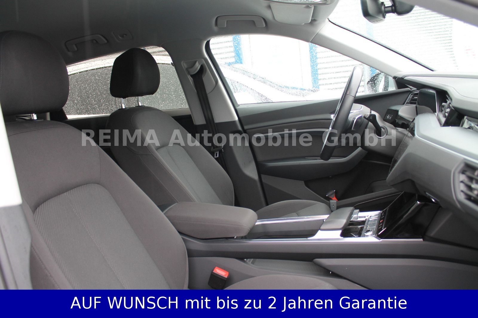 Fahrzeugabbildung Audi e-tron 50 quattro advanced, Matrix LED, AHK