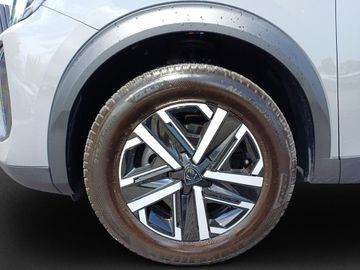 Peugeot 2008 - 8