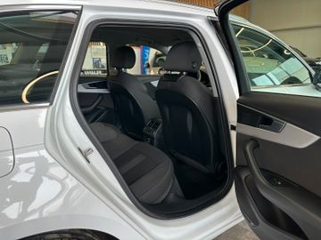 Audi A4 Avant sport *VIRTUALCOCKPIT*BI-XENON*NAVI*