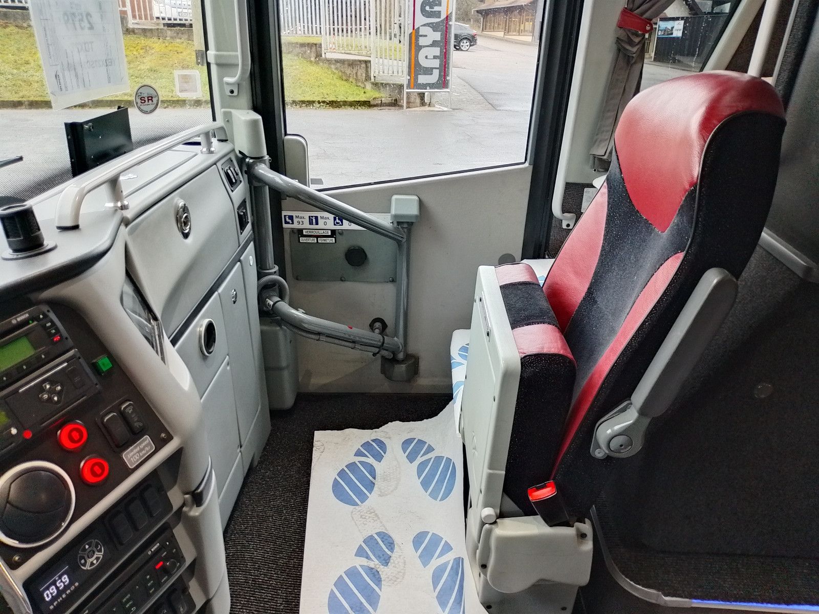 VANHOOL  2018 - Image 18 of 50