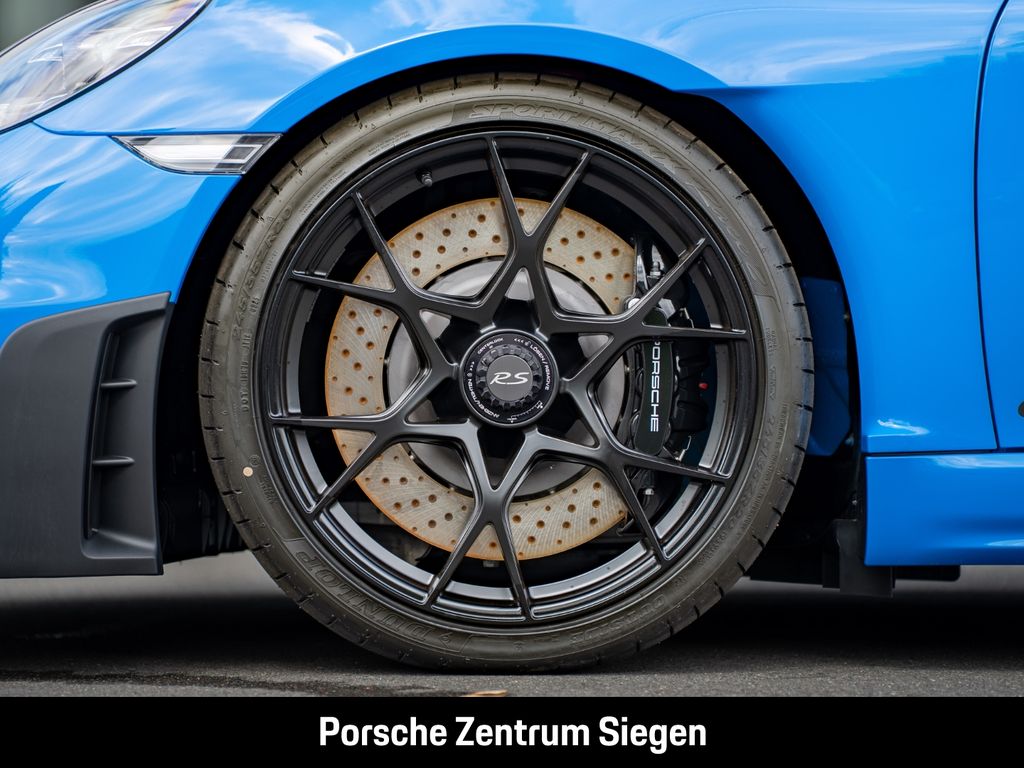 Porsche Cayman 718 GT4 RS