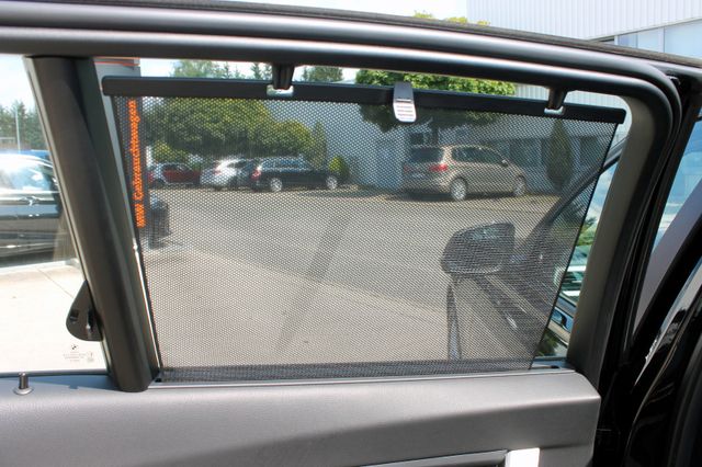 Fahrzeugabbildung BMW 320i xDrive Touring Steptr. Navi Innov. Memory