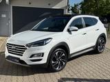 Hyundai Tucson Premium Mild-Hybrid 4WD Automatik