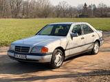 Mercedes-Benz C 180 CLASSIC W202 AUTOMATIK  - gebrauchte Mercedes-Benz C 180 aus dem Jahr 1993