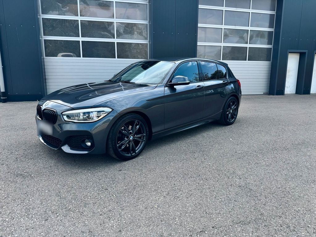 Image of BMW 120