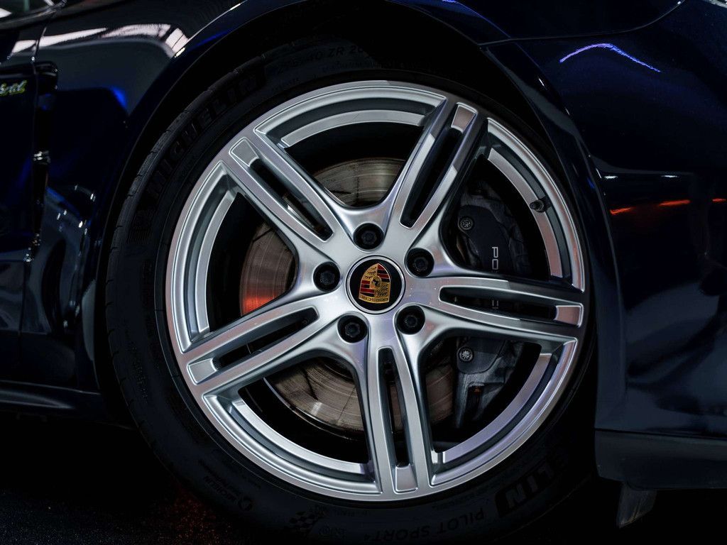 Porsche Panamera 4 e-Hybrid 2.9 V6 PHEV - InnoDrive - AC imagem 2