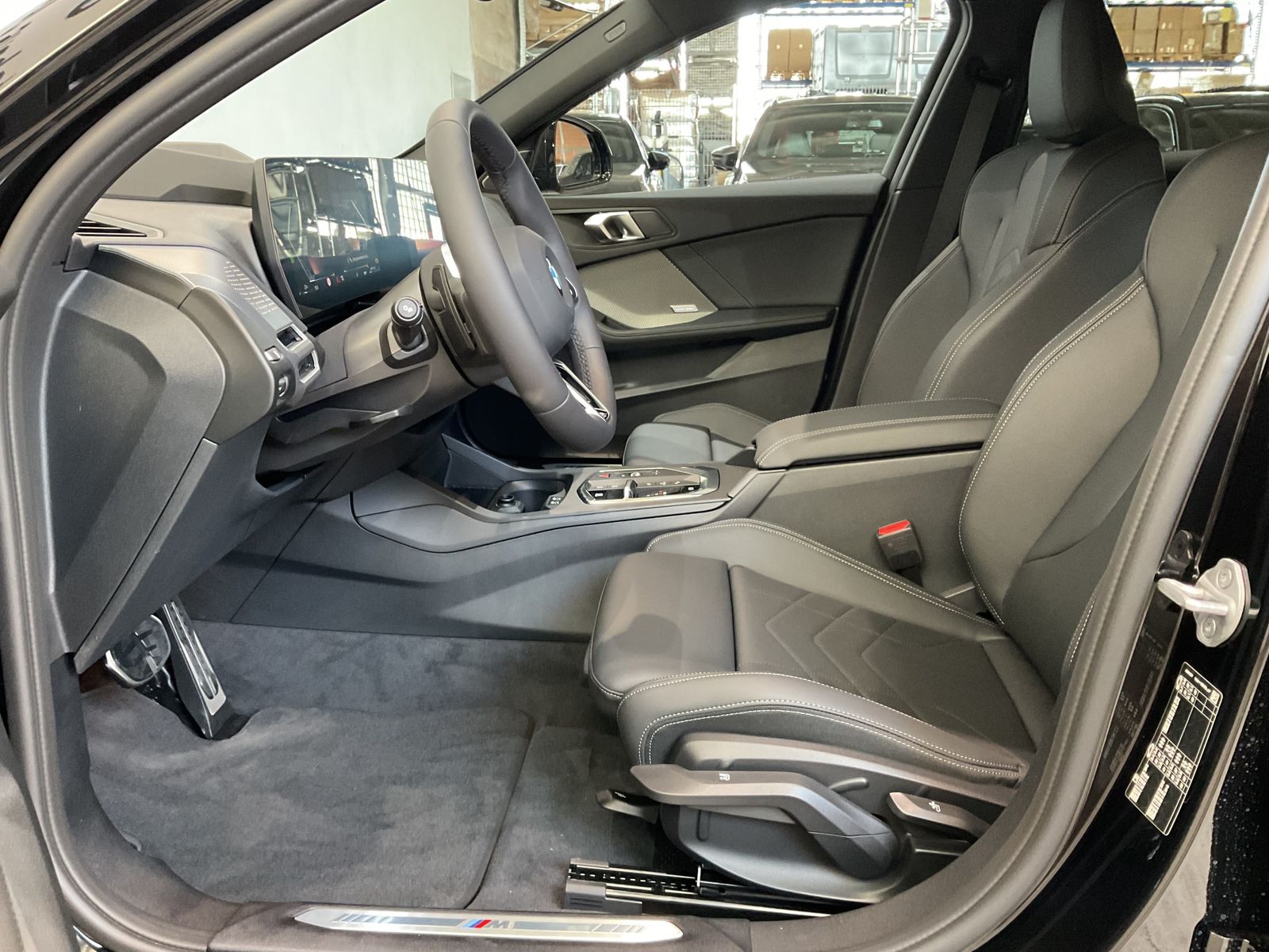 Fahrzeugabbildung BMW 120 M Sport M Sportpaket Head-Up HK HiFi DAB