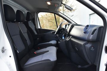 Opel Vivaro - 8