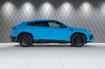 Urus 4.0 V8 SE 2026 BLUE PANO CARBON B&amp;O