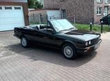 BMW 320i Cabrio VFL - BMW 320 aus 1988: 320i