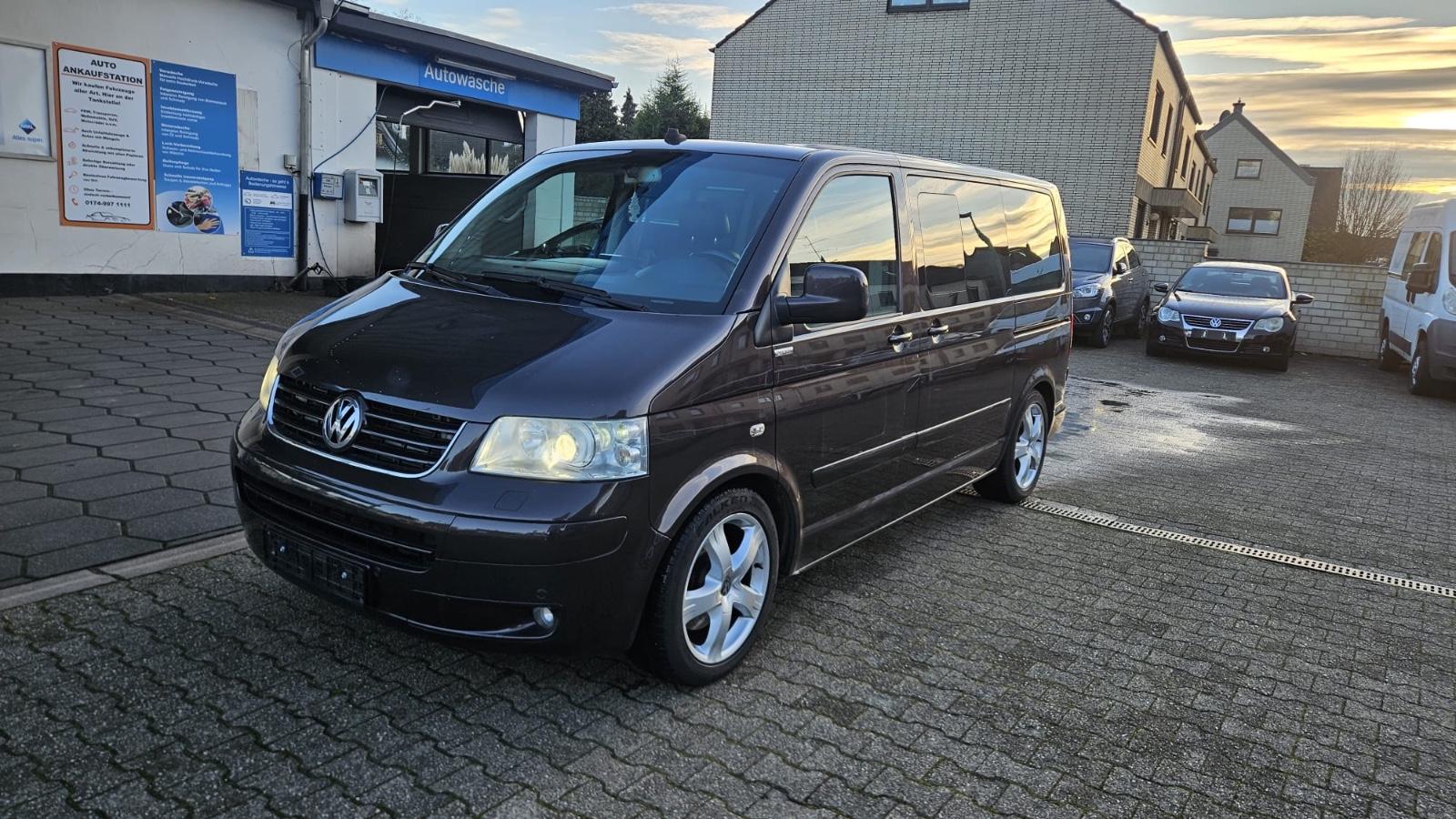 Volkswagen T5 Multivan Sport Edition NAVI KAMERA XENON