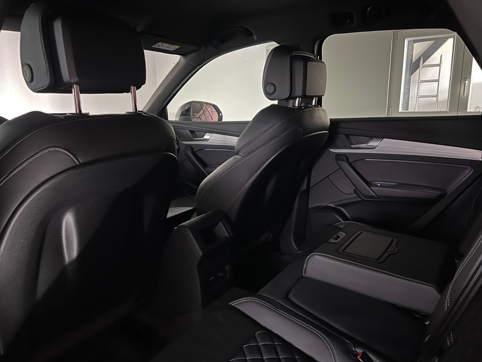 Fahrzeugabbildung Audi Q5 50 TDI Quattro S LINE/MATRIX/AHK/BLACK OPTIK