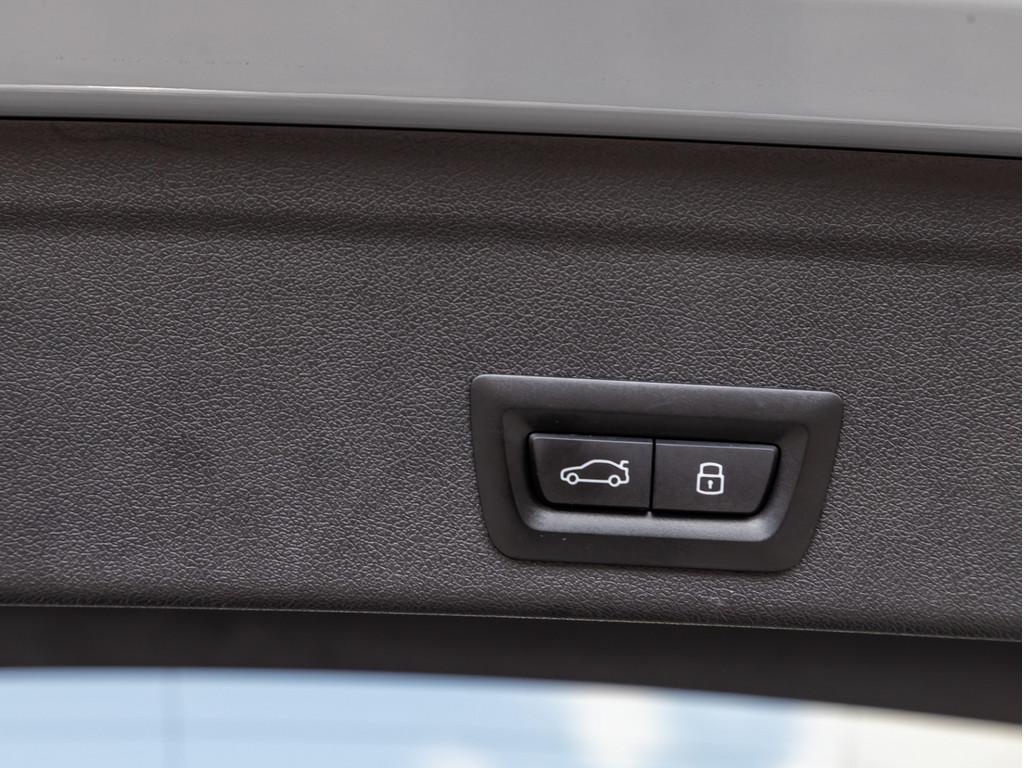 BMW X6 M60i xDrive FACEL. PANO 360° LED ACC NAVI H/K