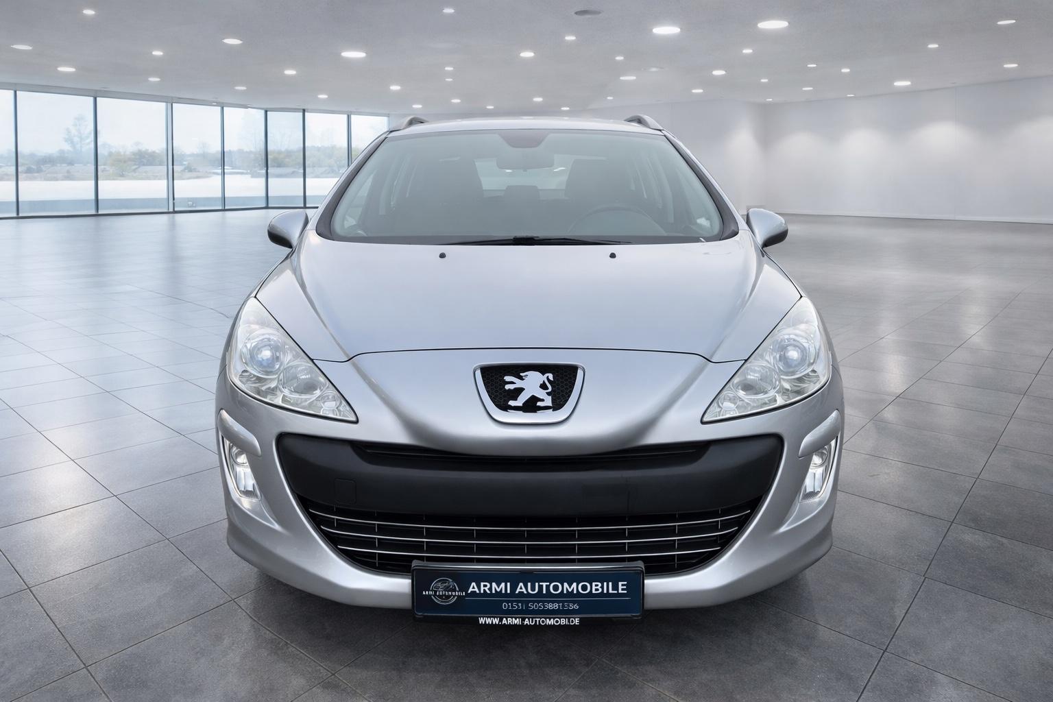 Peugeot 308 SW Business-Line mit Navi