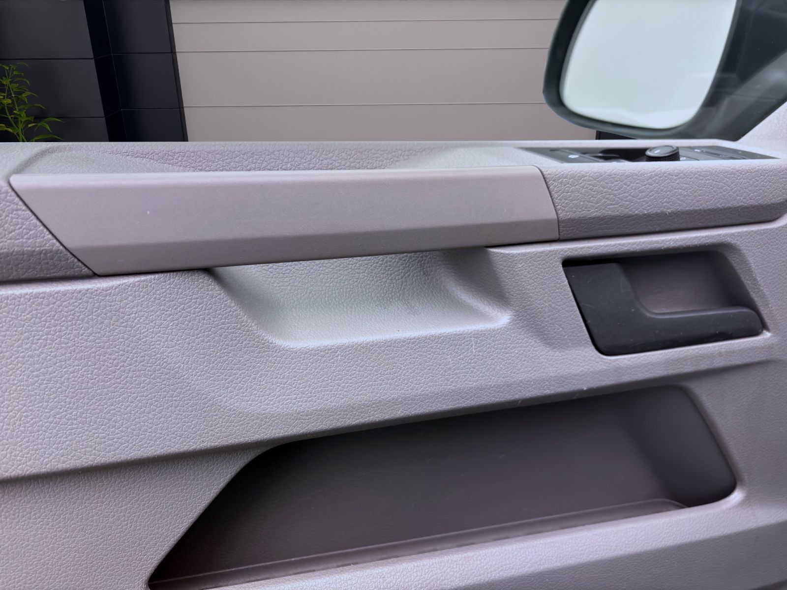 Volkswagen T6 Kombi - Bild 10
