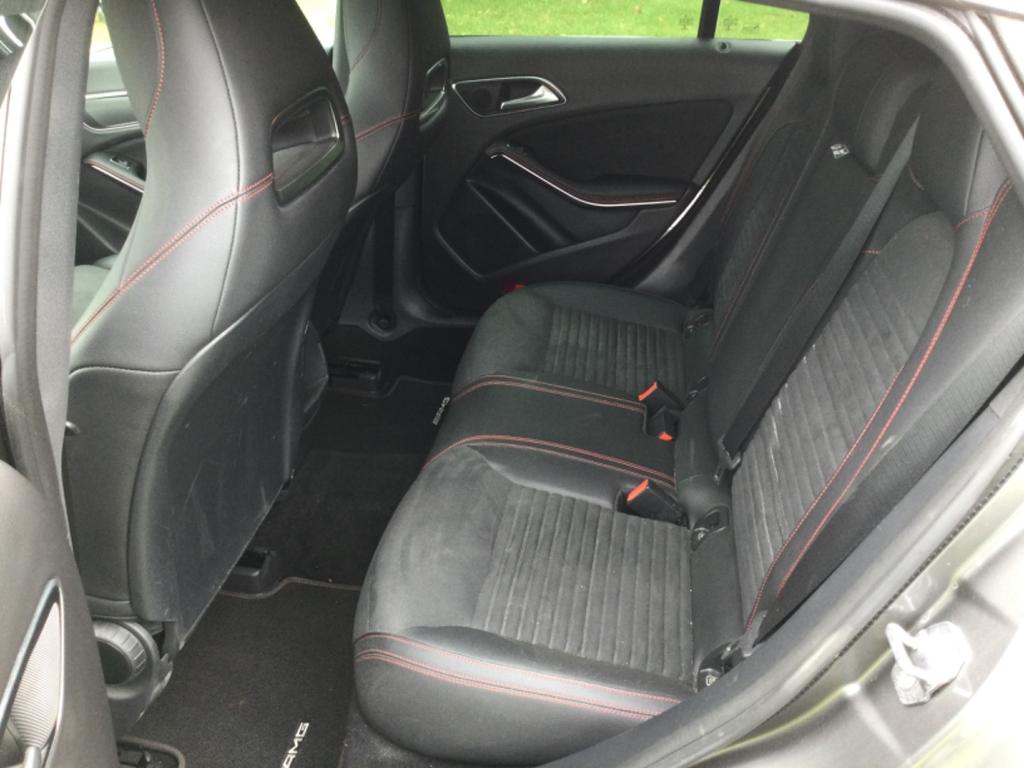 Mercedes-Benz CLA 180