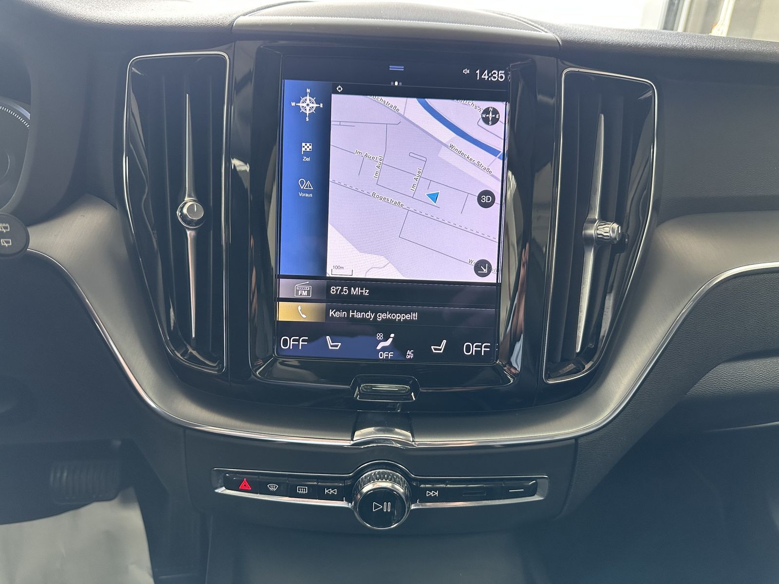 Volvo XC60 T6 R Design Expression AWD Pano AHK ACC  foto 16