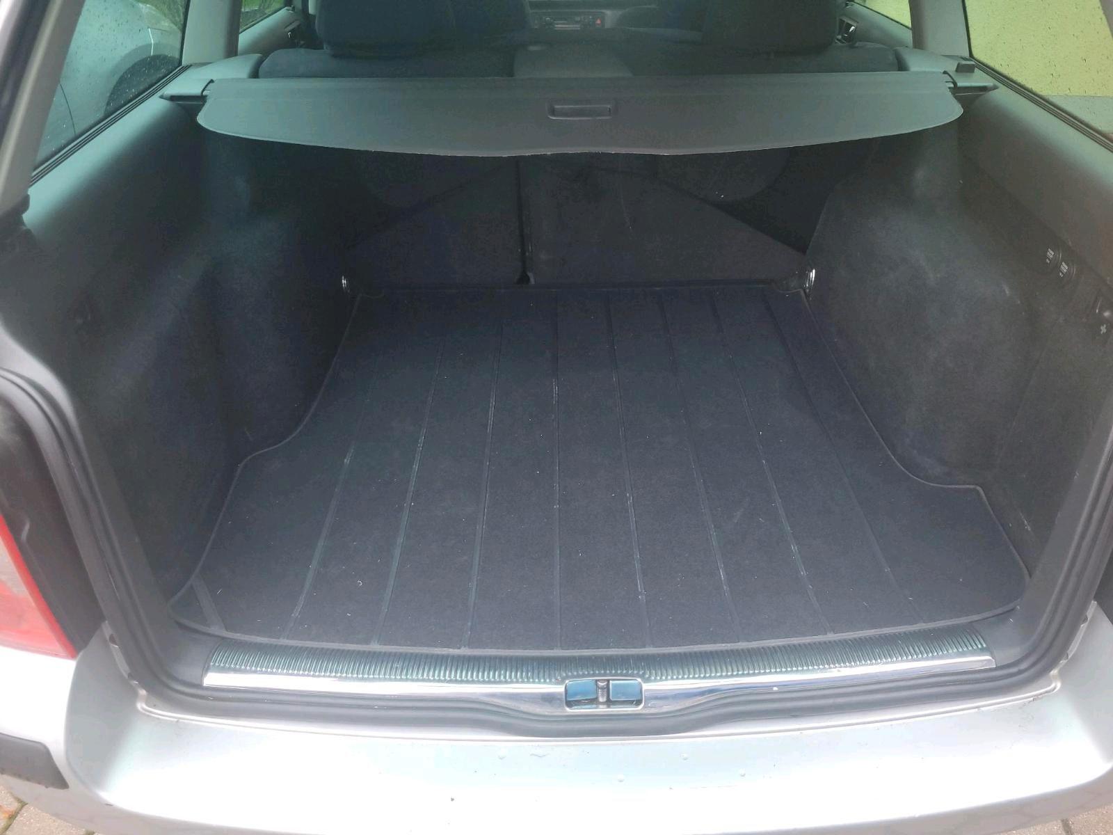 Volkswagen Passat 2005 — photo 10