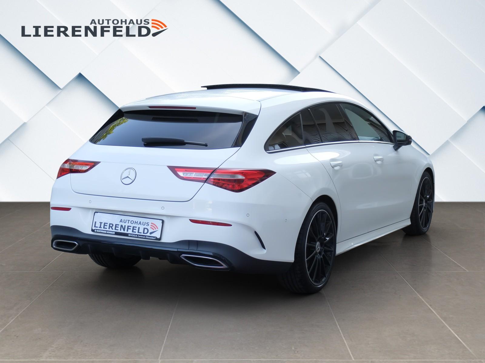 Mercedes-Benz CLA 180 AMG Line Automatik Panorama AHK