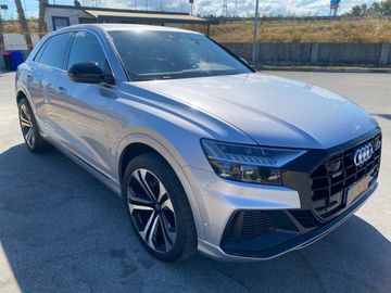 Audi Q8 - 1