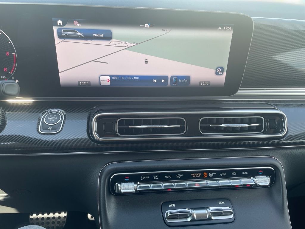Fahrzeugabbildung Mercedes-Benz V 220 d Style Kompakt AHK, LED, 360°, NAVI