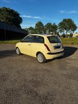 Lancia Ypsilon 1.2 16v Platino Platino
