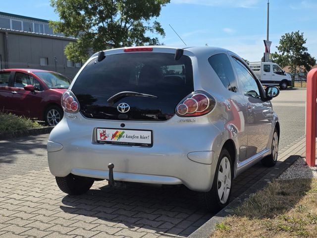 TOYOTA Aygo — Foto 9
