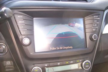 Toyota Avensis - 12