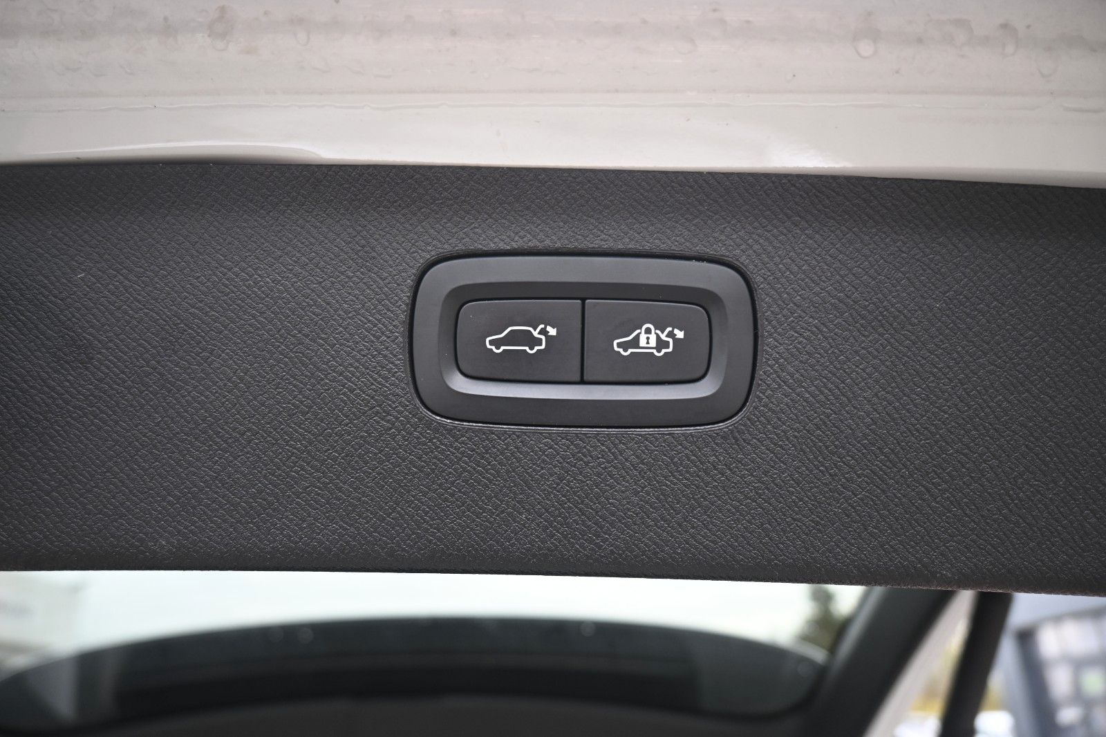 Fahrzeugabbildung Volvo XC90 B5 D AWD Bright*STDHZG*360°*ACC*AHK