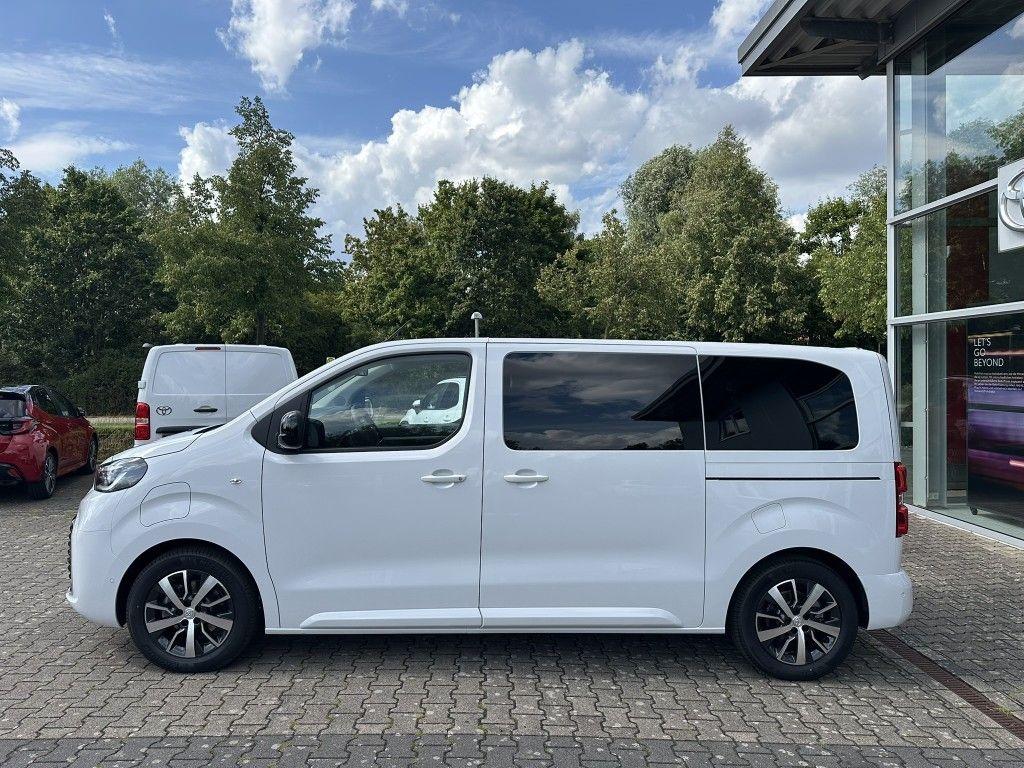 Toyota Proace Electric (75 kWh) L1 (8-Si.) Verso Teampl