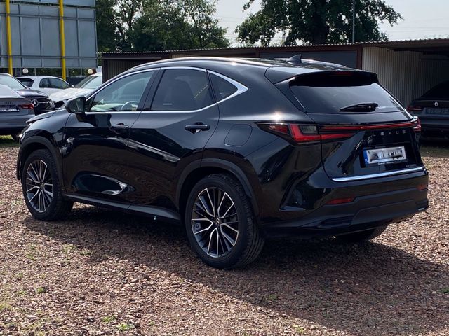 Lexus NX350h AWD Omotenashi SitzKlima MarkLevinson EU