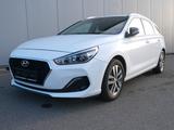 Hyundai i30 Kombi 1.6 CRDI YES! NAVI/RFK/PDC/CARPLAY/AHK - Hyundai i30 YES! mit Diesel-Antrieb