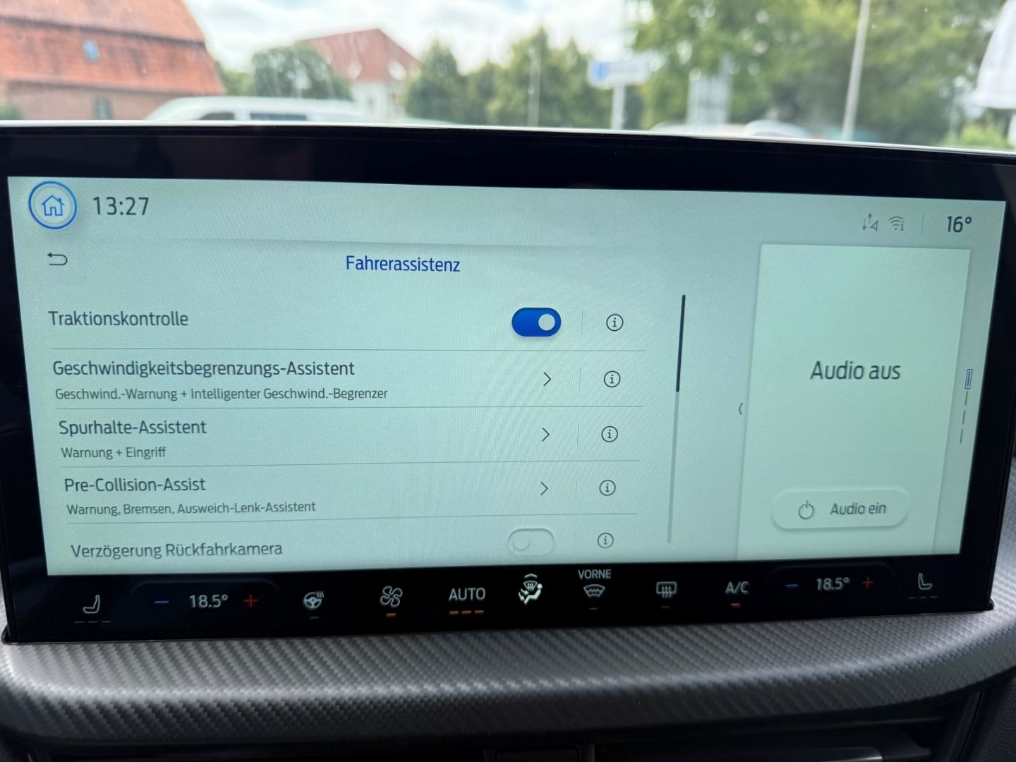 Fahrzeugabbildung Ford Kuga ST-Line Sport 5J AHK Navi Digi Co LED CarPl