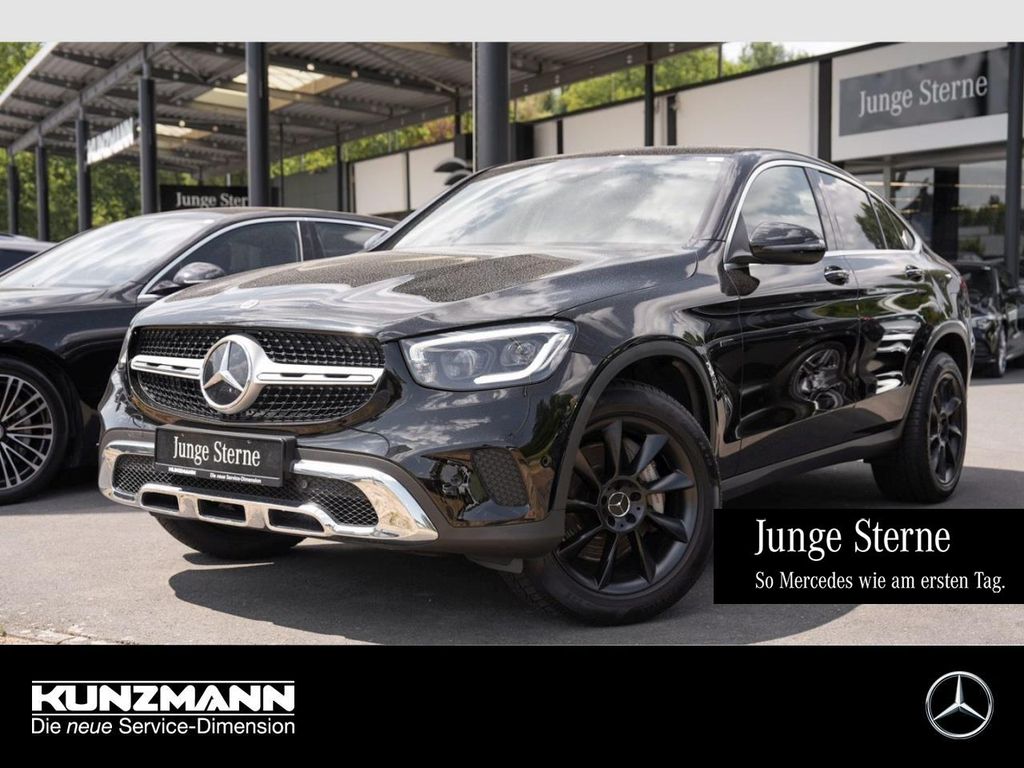 Image of Mercedes-Benz GLC 300