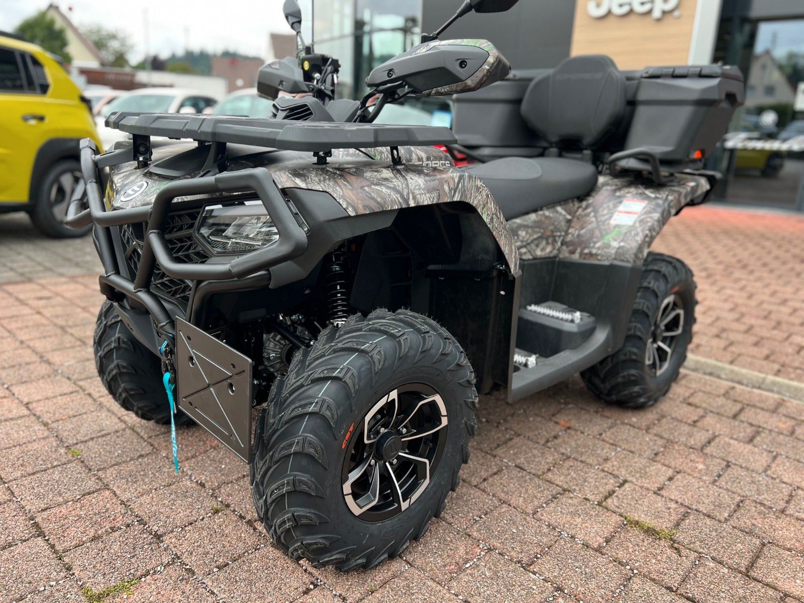 Fahrzeugabbildung CFMOTO CFMOTO CFORCE 520 L ABS