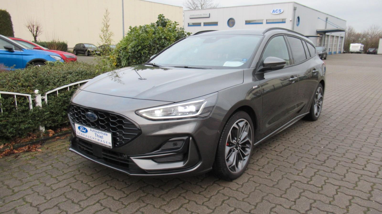 Ford Focus ST-Line X Panorama 18`` Matrix B&O ACC TWA