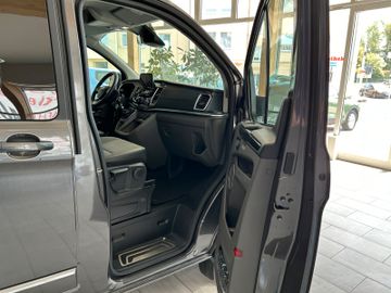 Ford Tourneo Custom L1 Titanium X 185PS MHEV Navi RFK