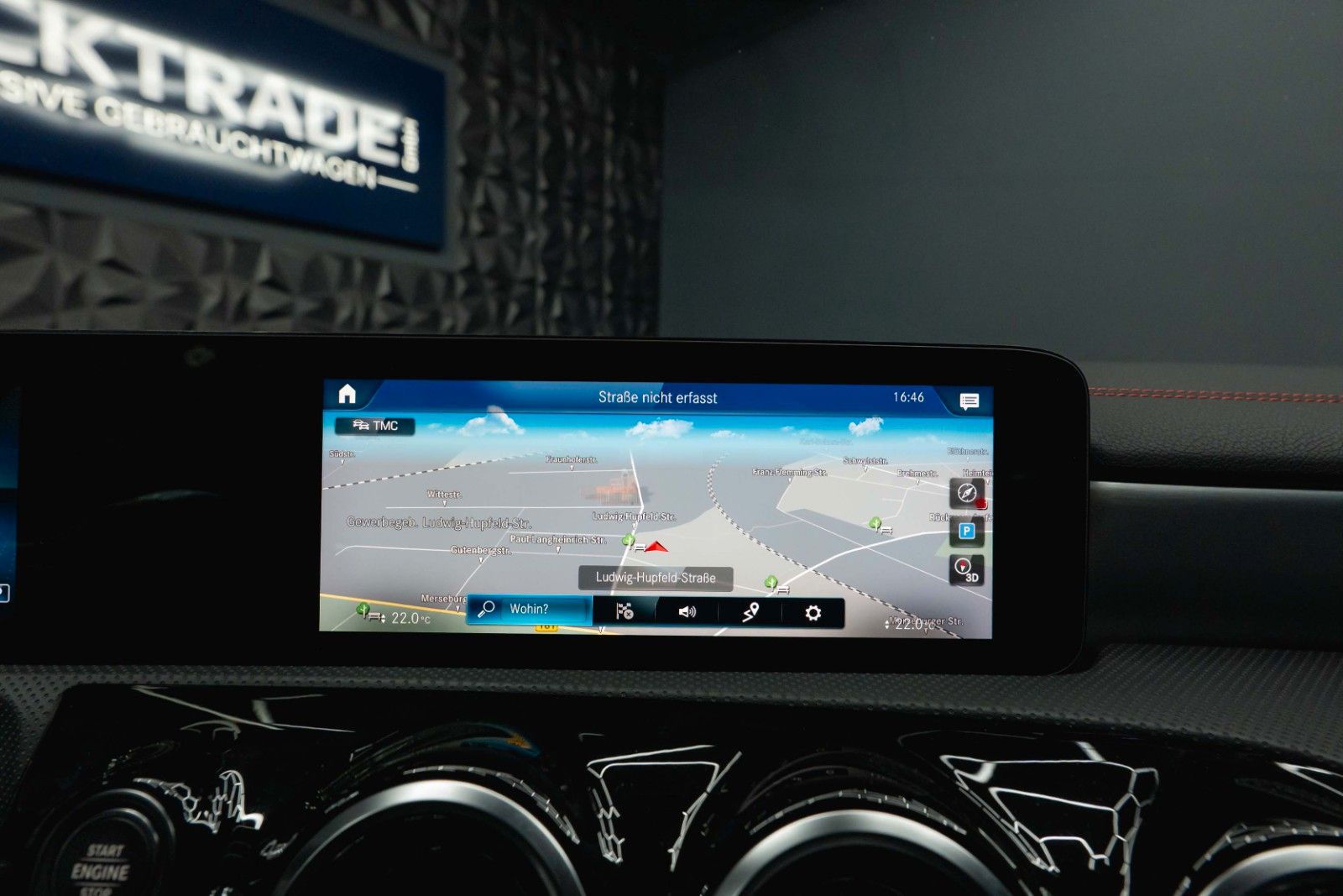 Fahrzeugabbildung Mercedes-Benz CLA 220 Shooting Brake AMG Line | ACC | LED