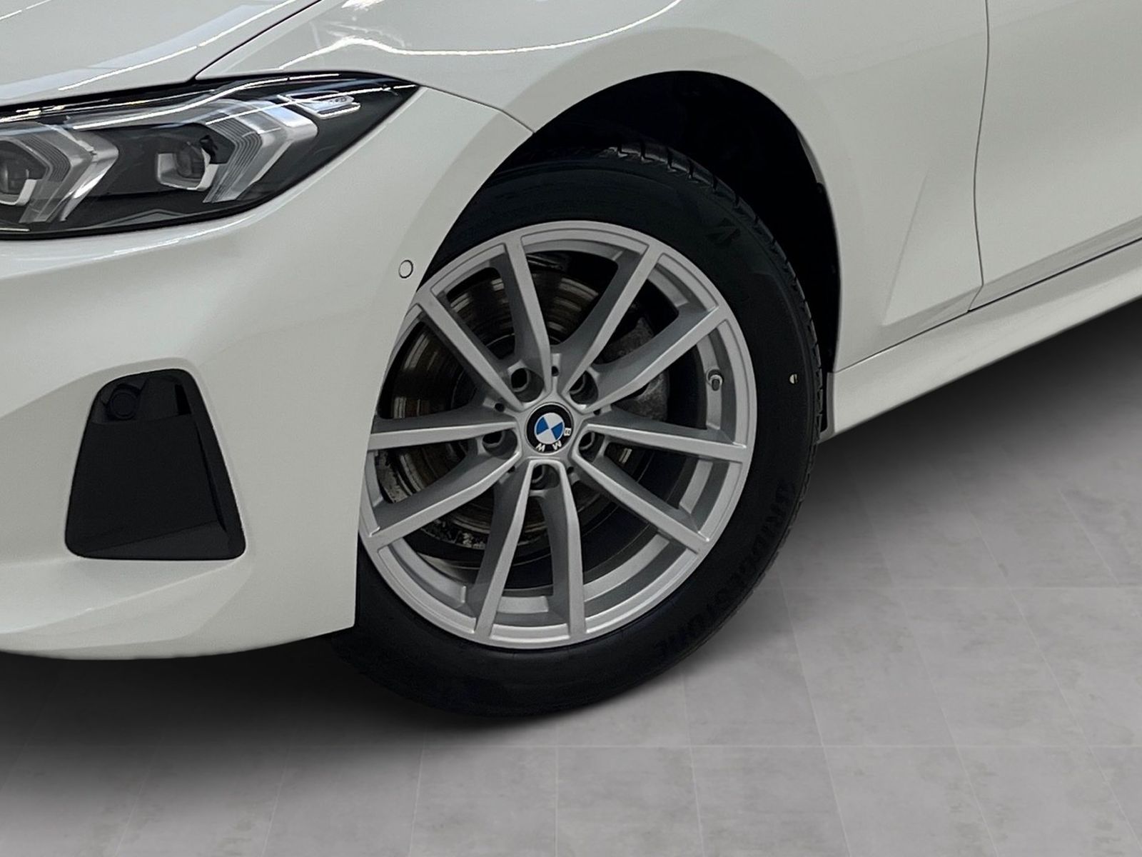 BMW 320 - Bild 8
